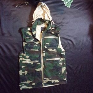 Flawless Hooded Pull String Camouflage Vest